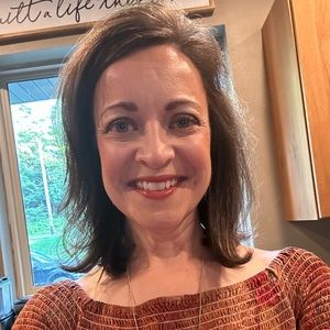 Meet your Posher, Gina